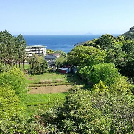 Futo House -Ippon No Enpitsu- Hotel Ito  Buitenkant foto
