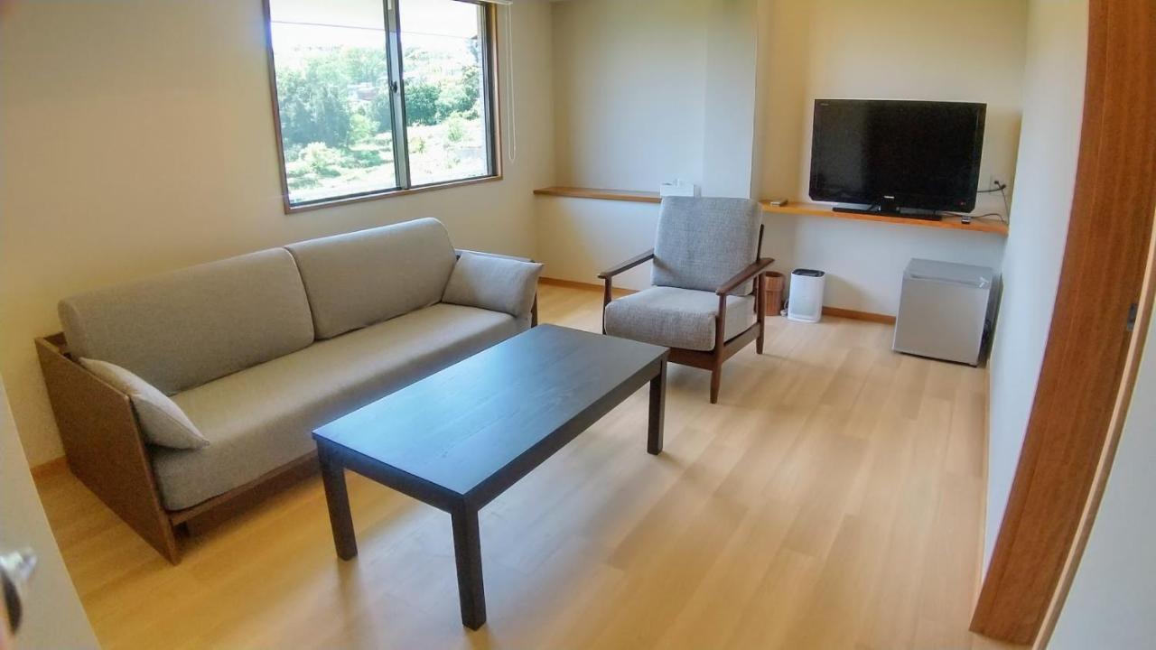 Futo House -Ippon No Enpitsu- Hotel Ito  Buitenkant foto